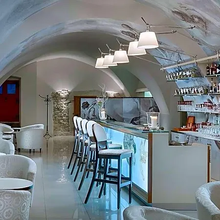 Chateau Boutique & By L'occitane فندق Herálec