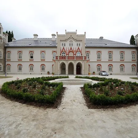 Hotel Chateau Boutique Hotel&spa By L'occitane