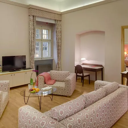 Chateau Boutique & Spa By L'occitane Heralec (Havlickuv Brod)