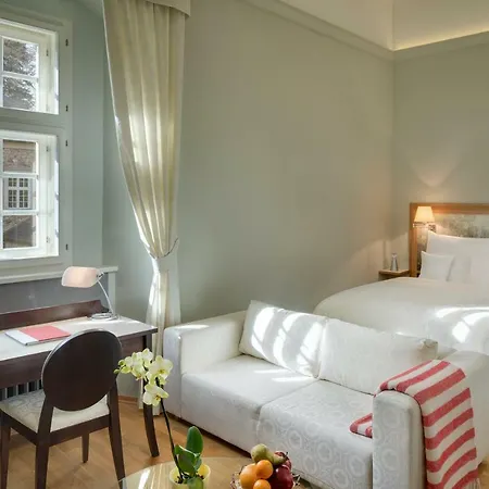 Hotel Chateau Boutique & Spa By L'occitane
