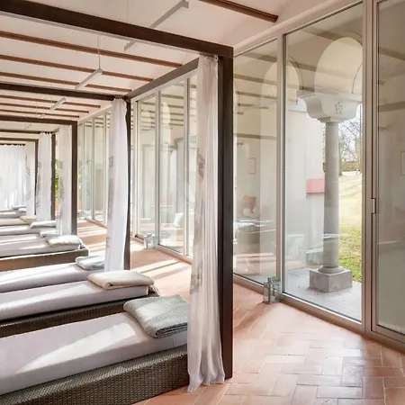 Chateau Boutique & Spa By L'occitane Heralec (Havlickuv Brod)