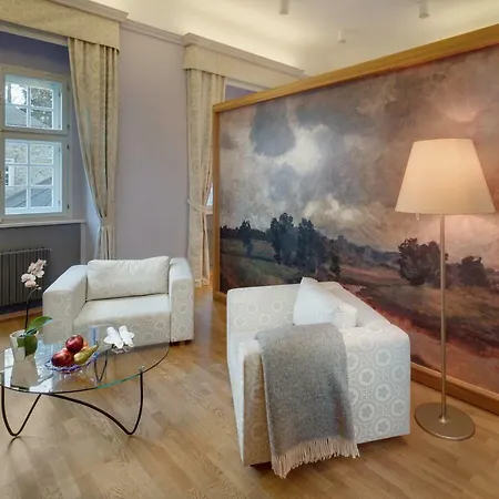 Chateau Boutique & By L'occitane Hotel 5*