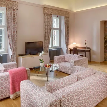 Hotel Chateau Boutique & Spa By L'occitane 5*