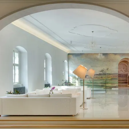 Chateau Boutique & Spa By L'occitane Hotel