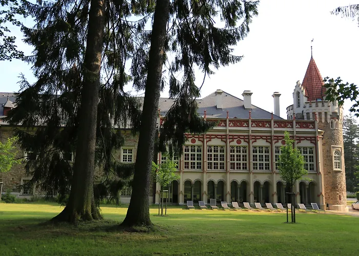 Chateau Boutique Hotel&spa By L'occitane Herálec