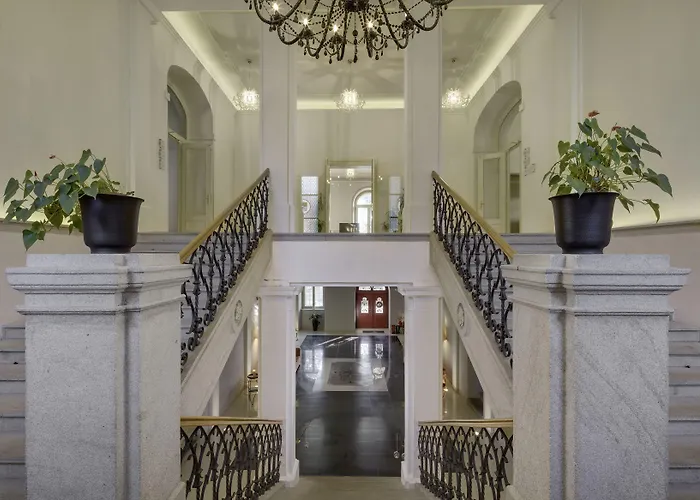 Hotel Chateau Boutique Hotel&spa By L'occitane