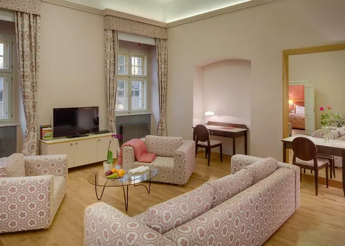 Chateau Boutique Hotel&spa By L'occitane Herálec